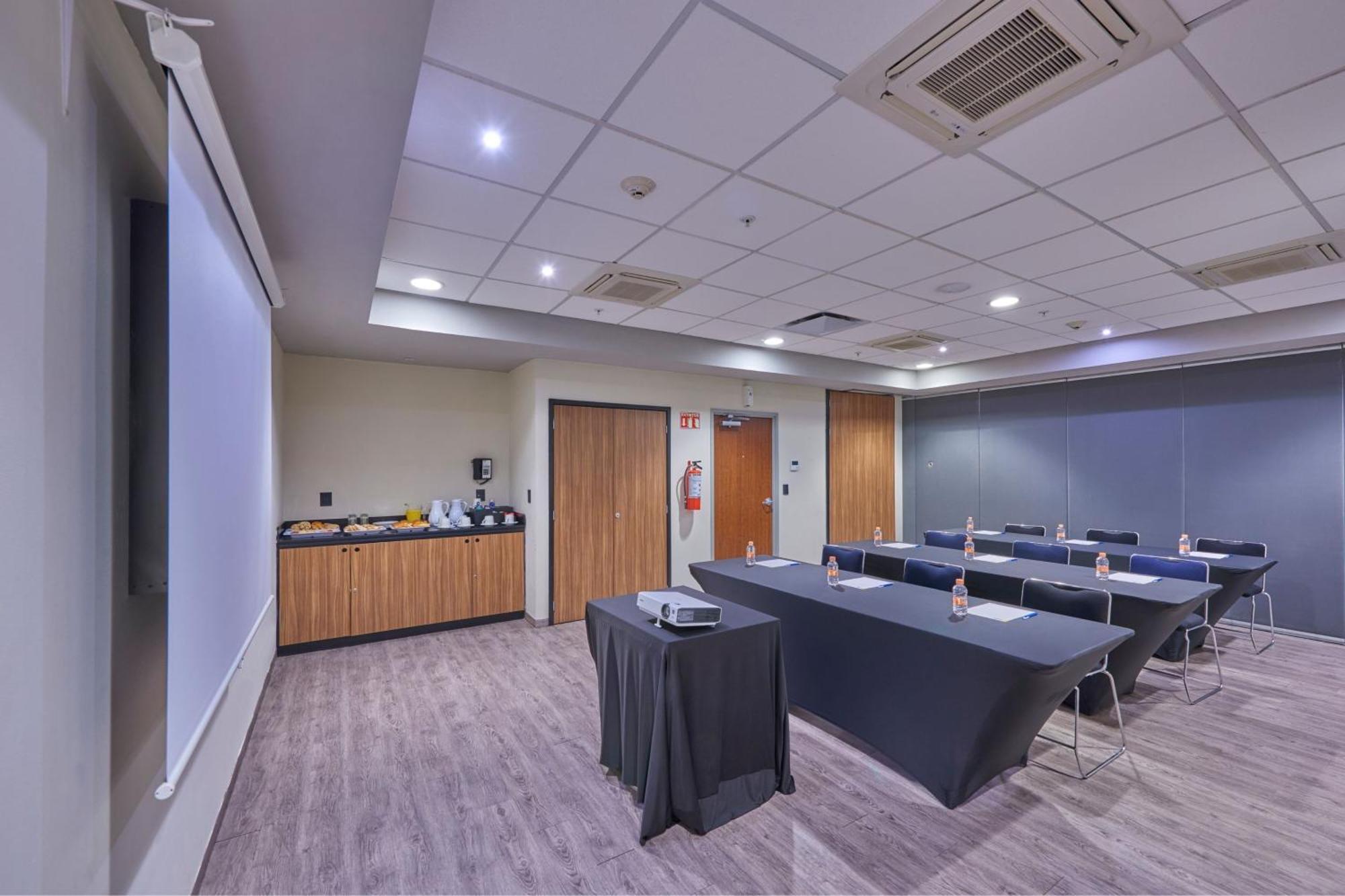 City Express By Marriott San Luis Potosi Zona Universitaria المظهر الخارجي الصورة