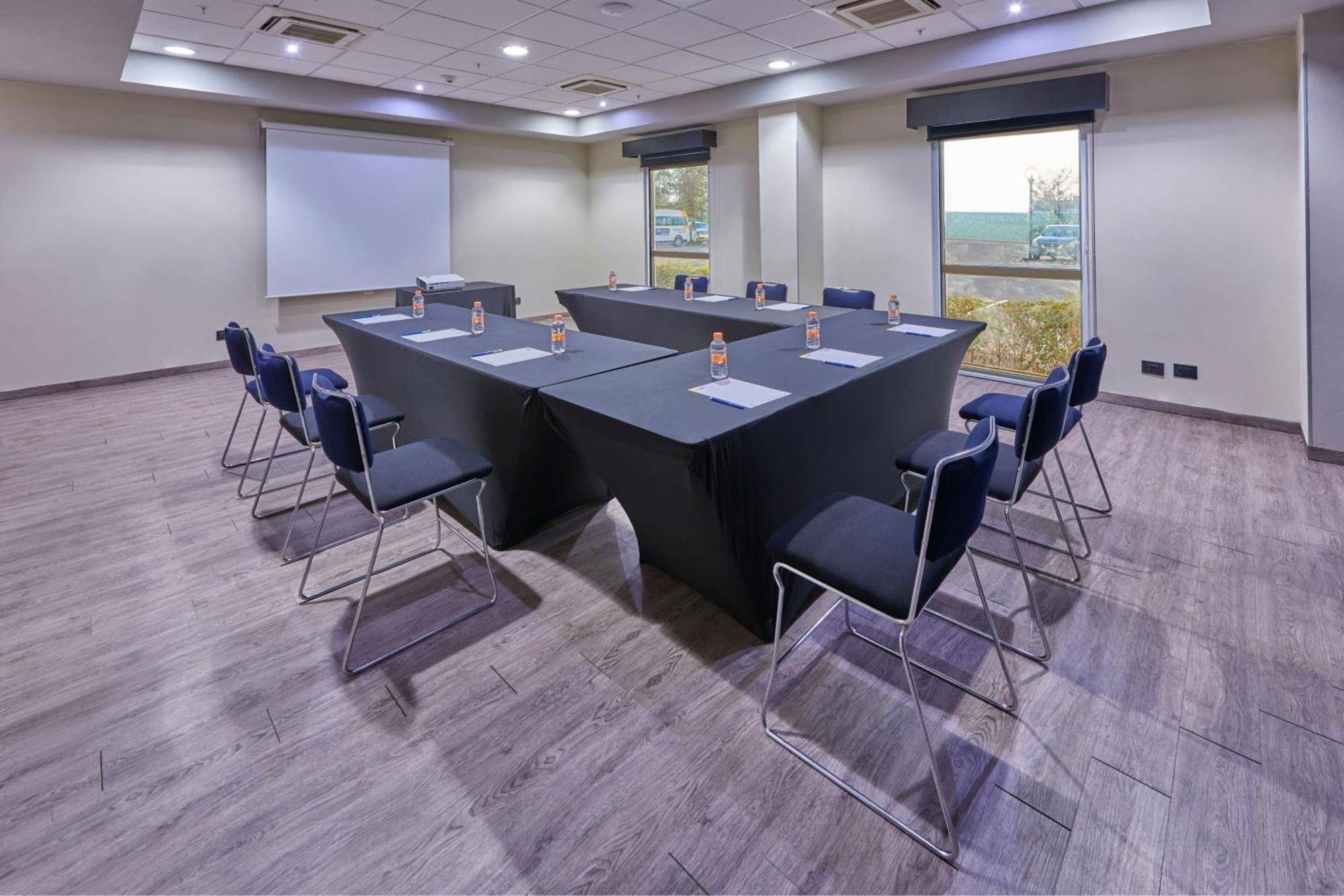 City Express By Marriott San Luis Potosi Zona Universitaria المظهر الخارجي الصورة