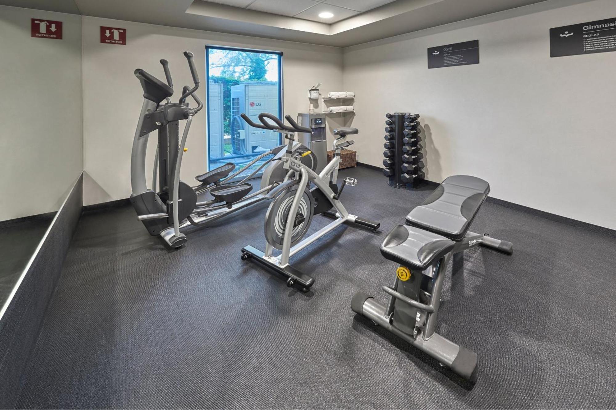 City Express By Marriott San Luis Potosi Zona Universitaria المظهر الخارجي الصورة